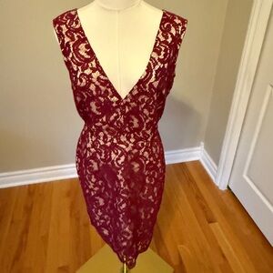 VENUS Burgundy Lace Backless Dress